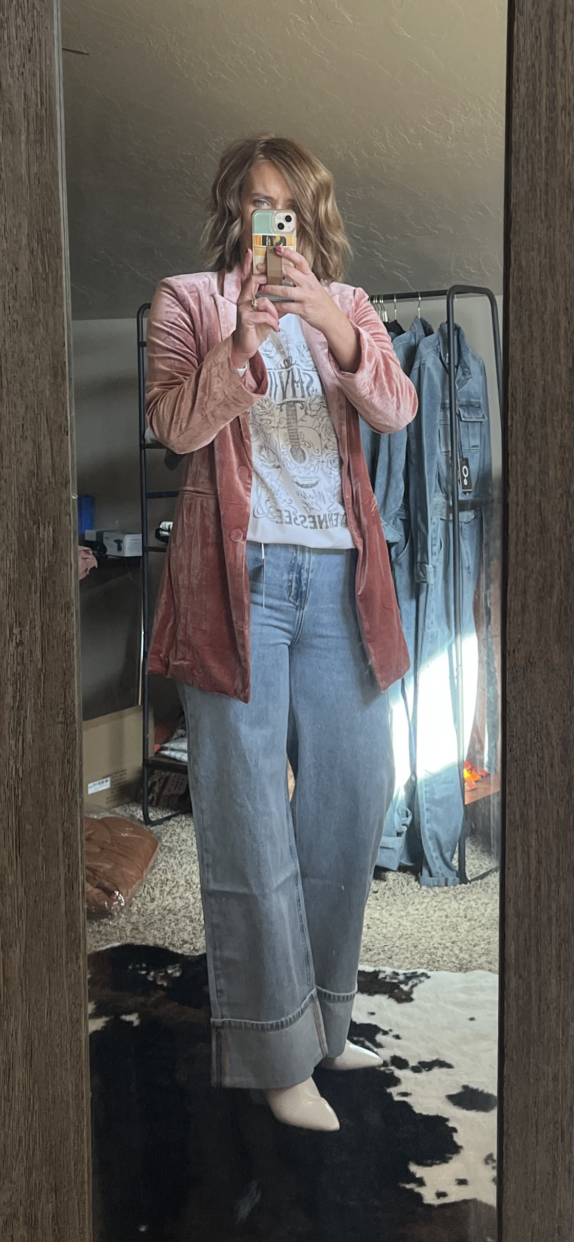 90’s Vintage Loose Cuffed Jeans